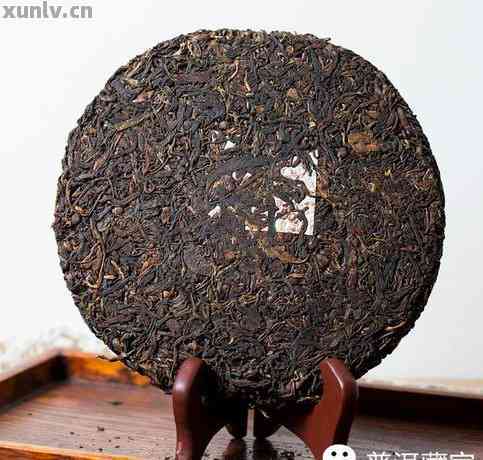 翡翠礦點(diǎn) 特點(diǎn) 與烏雞的區(qū)別及是否算瑕疵